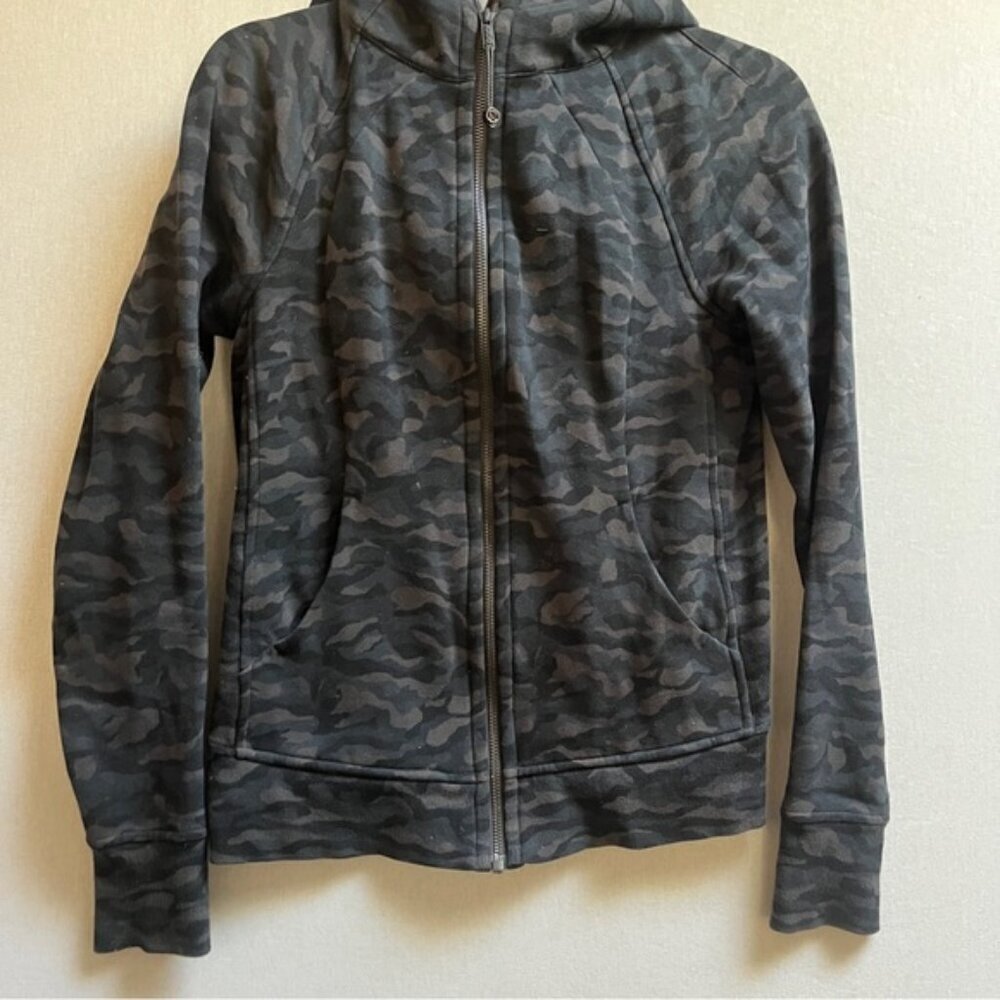 Lululemon Camo Scuba Full Zip Hoodie Sz 6
